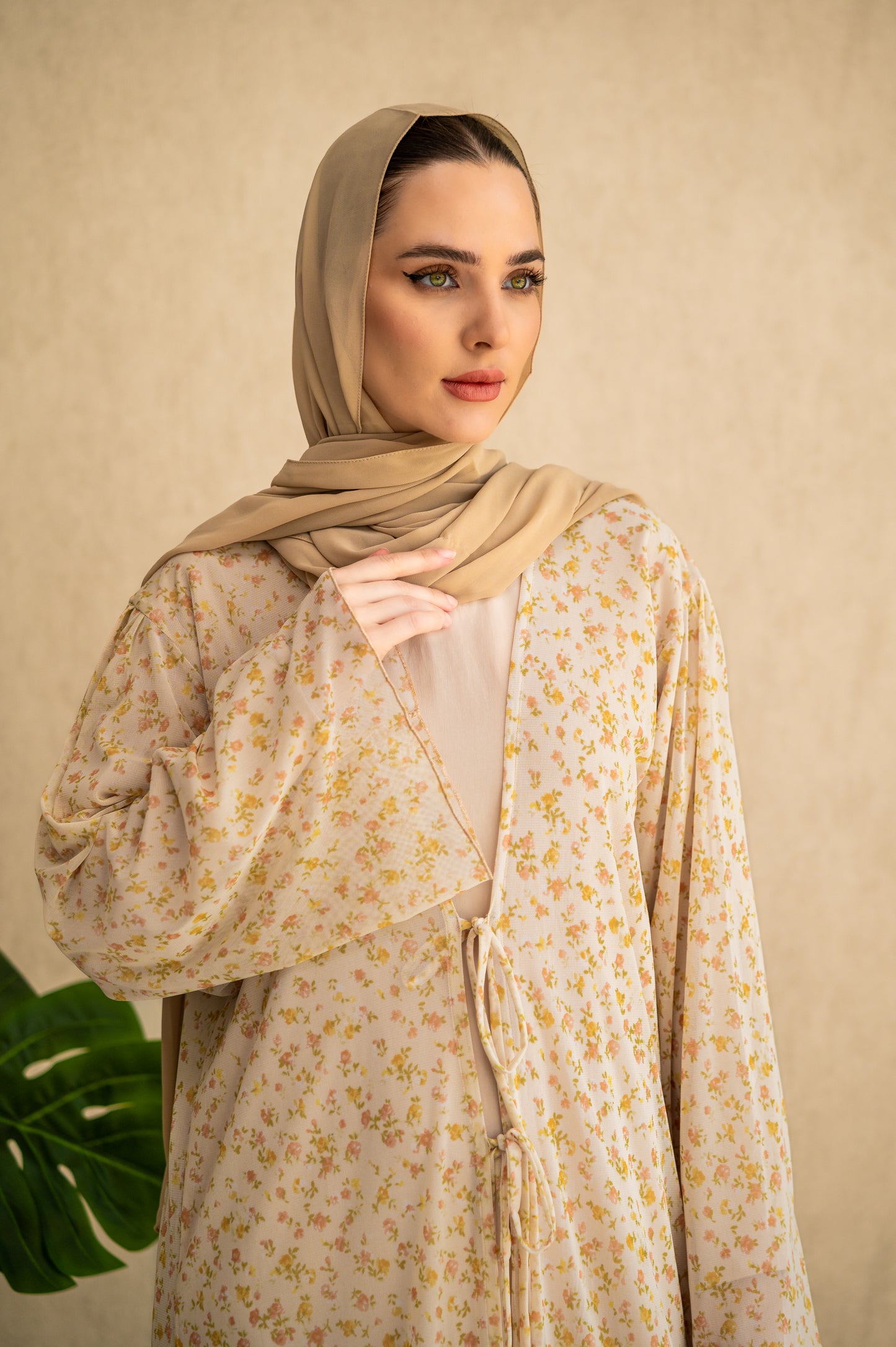 Soft Bloom Tie-Front Abaya