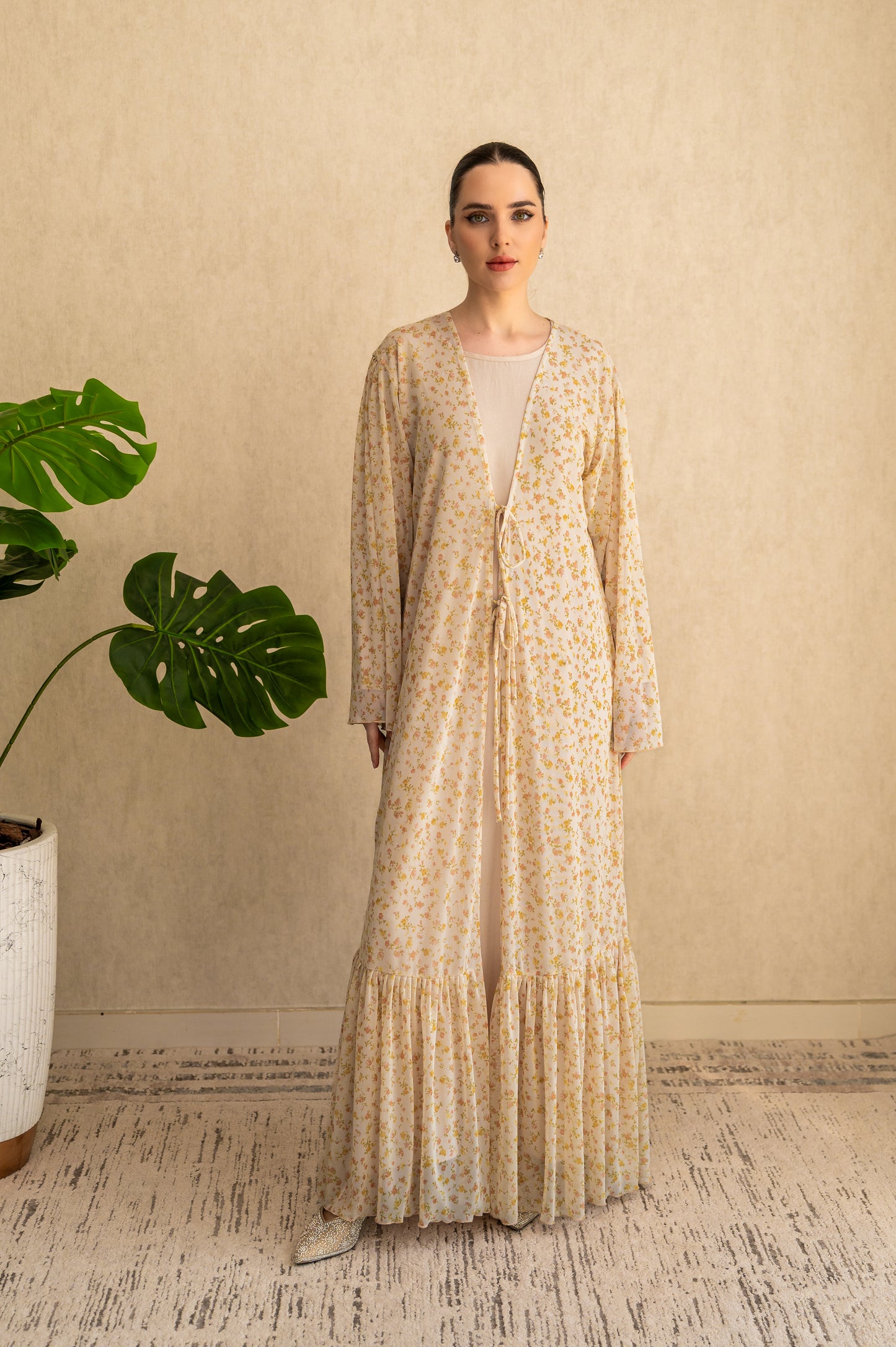 Soft Bloom Tie-Front Abaya