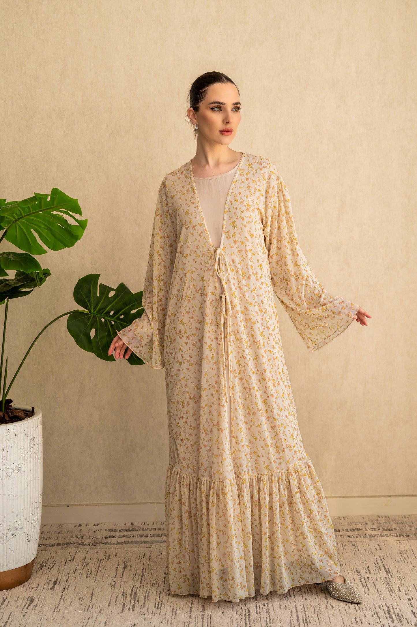 Soft Bloom Tie-Front Abaya