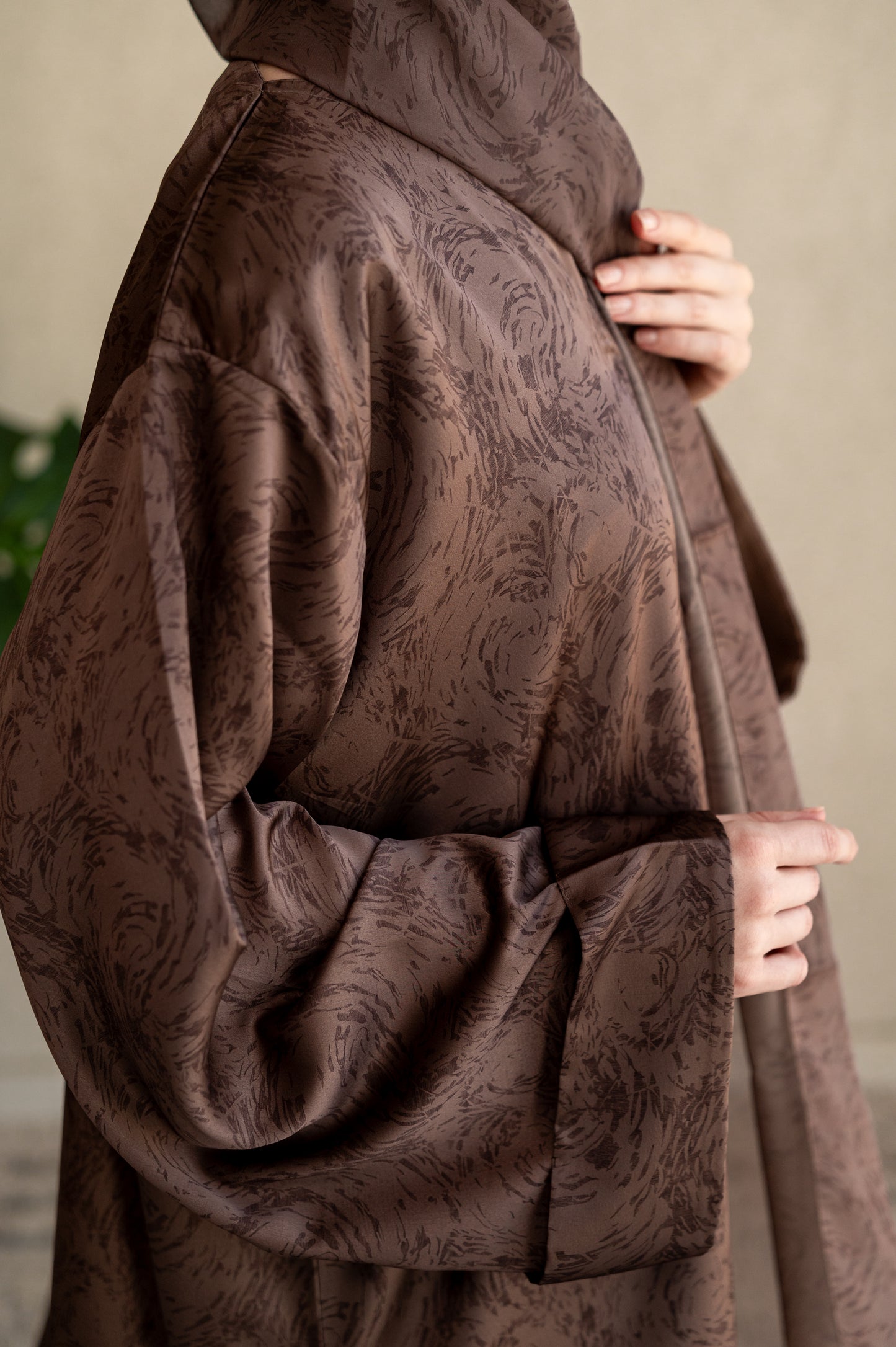 Mocha Swirl Silk Abaya