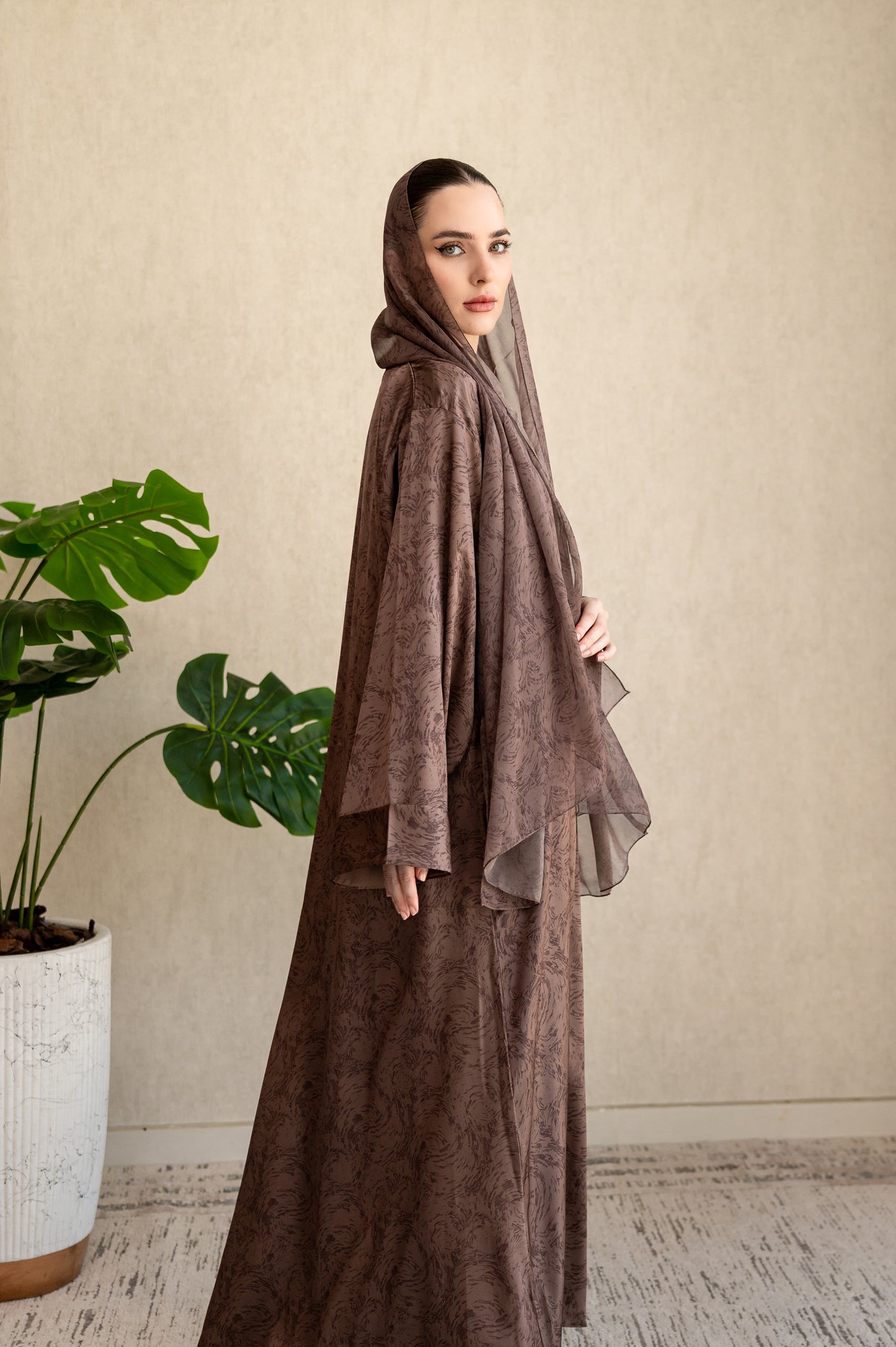 Mocha Swirl Silk Abaya