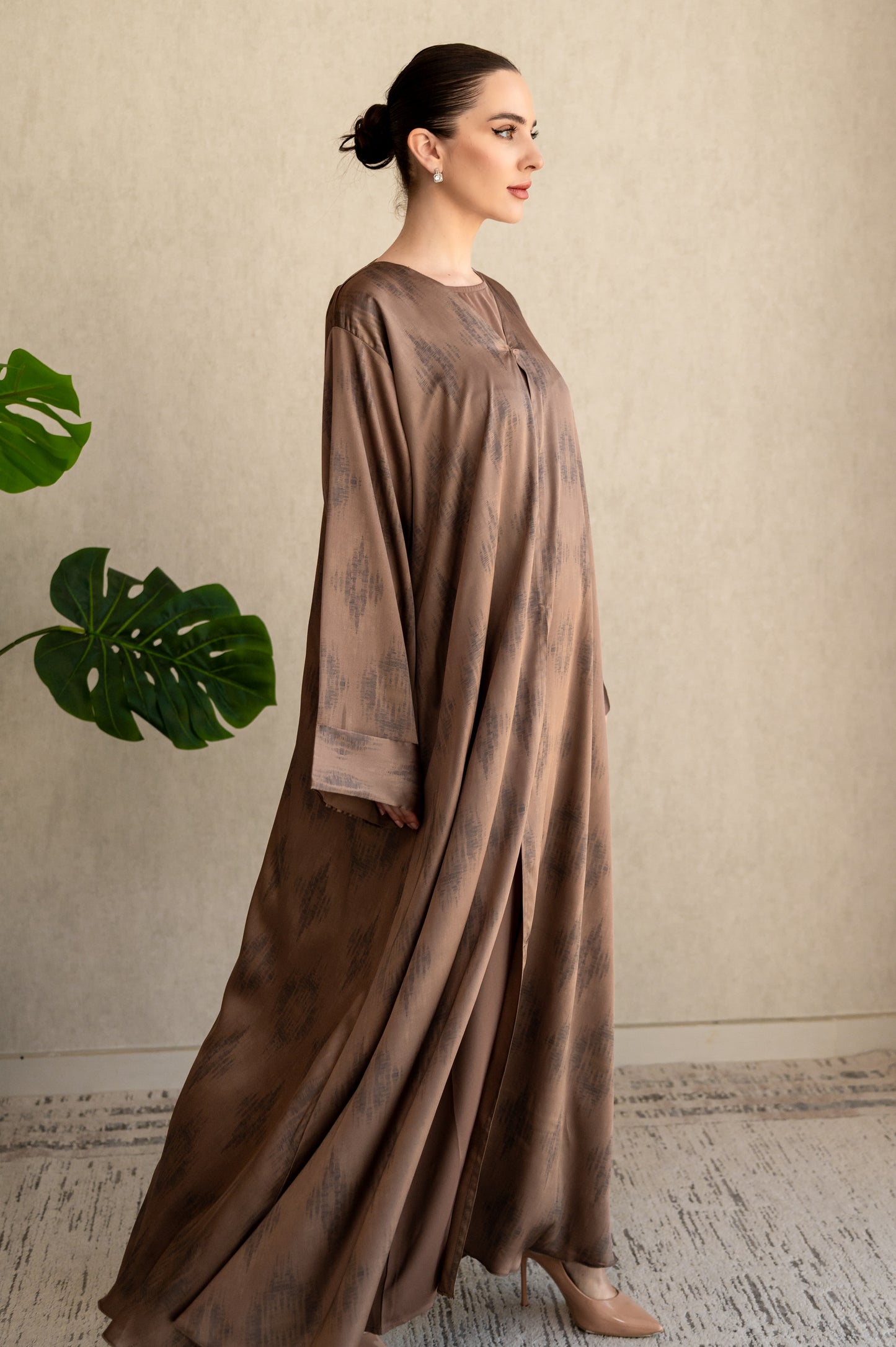 Bronze Brushstroke Silk Abaya