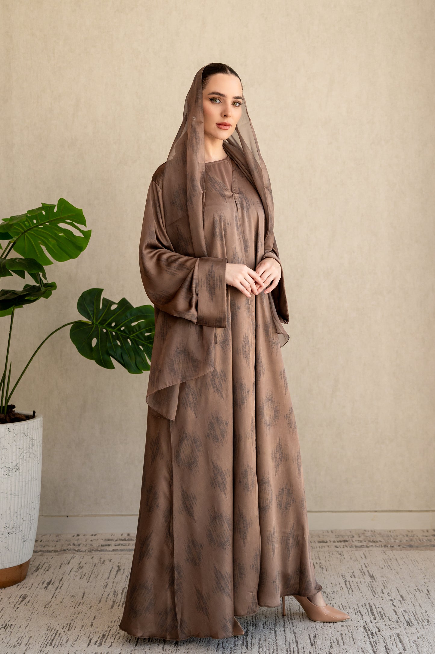Bronze Brushstroke Silk Abaya