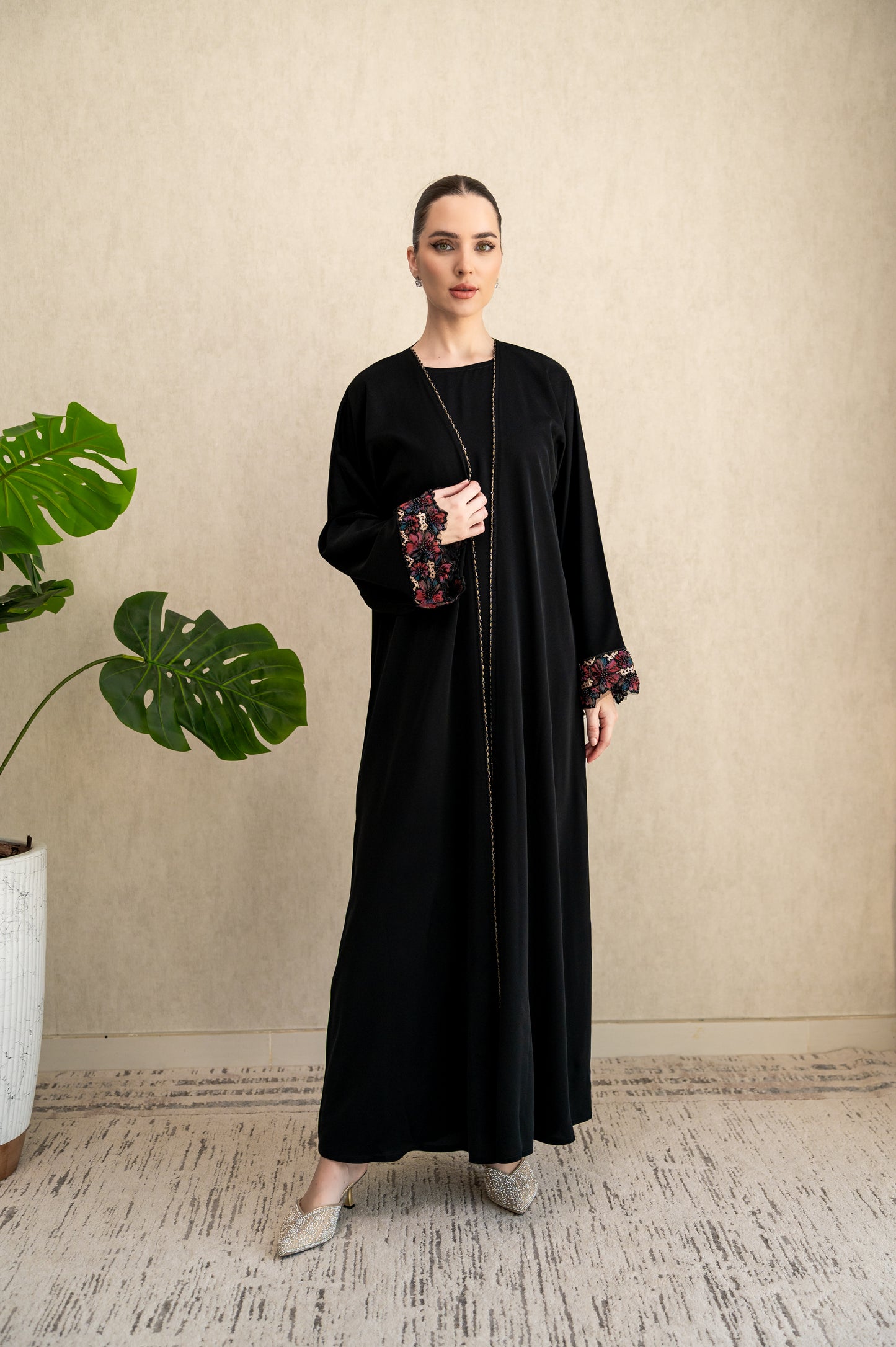 Black Blossom Embroidered Cuff Abaya
