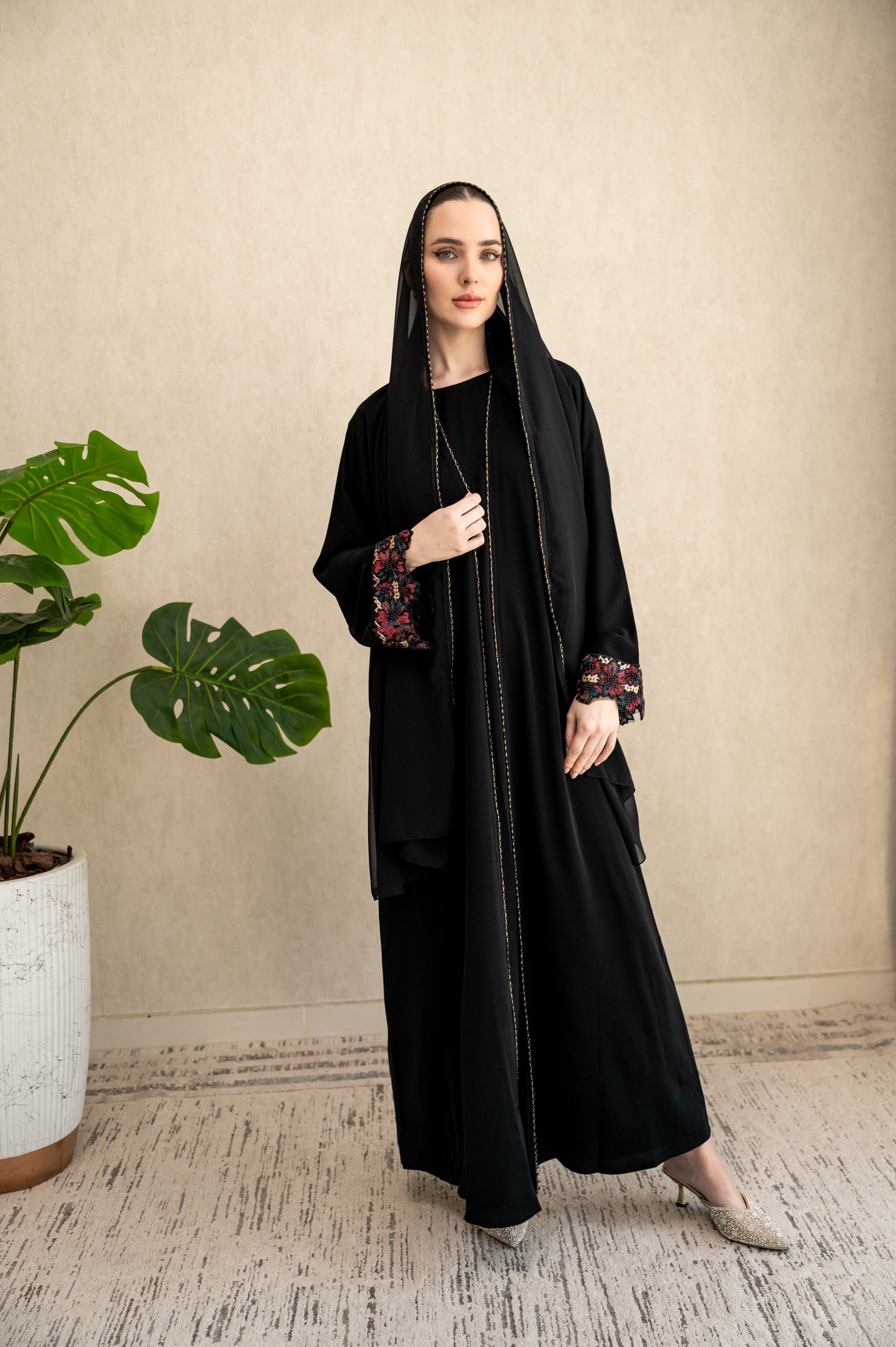 Black Blossom Embroidered Cuff Abaya