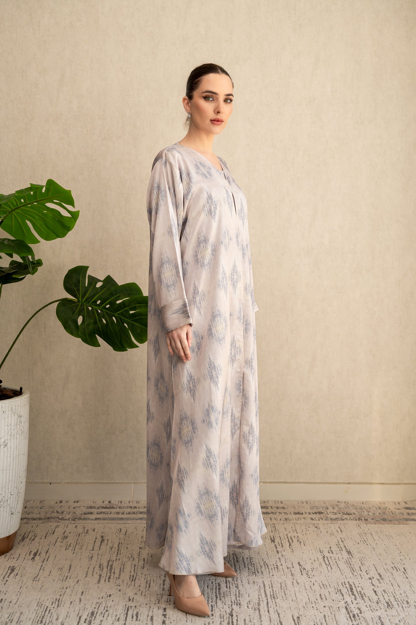 Misty Abstract Silk Abaya