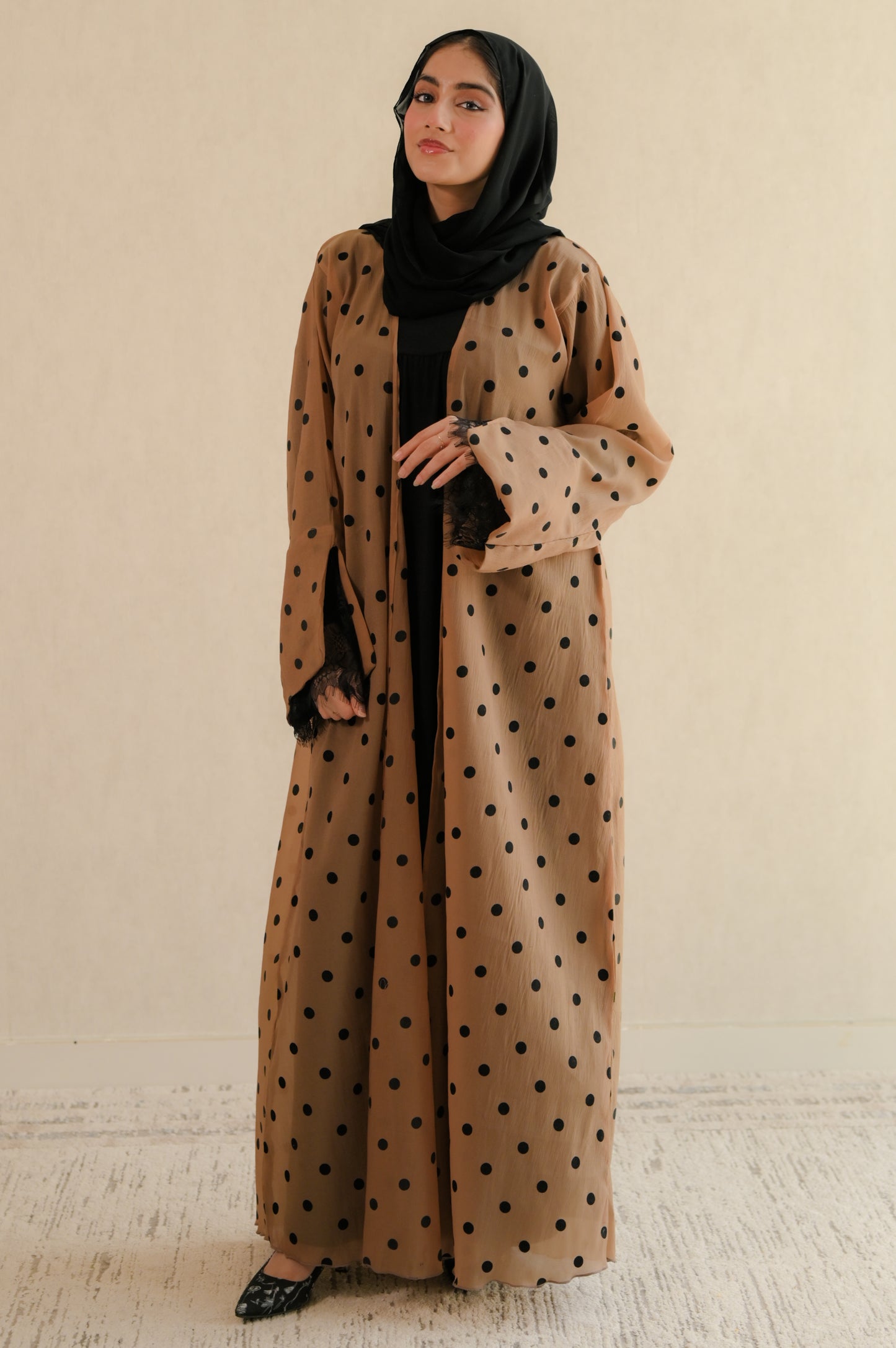 .Noir-Dot Lace Abaya Set