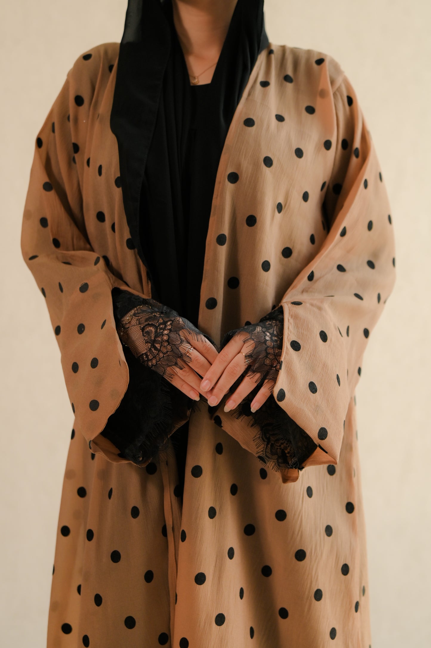 .Noir-Dot Lace Abaya Set