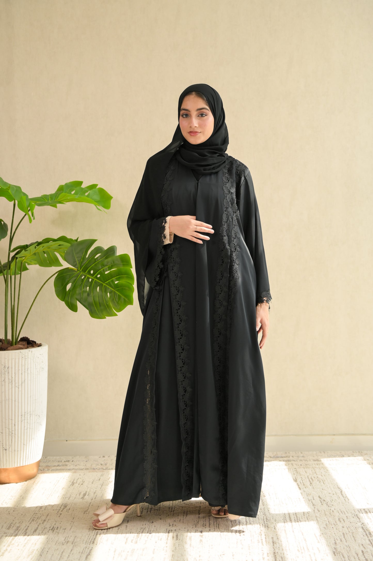 .Midnight Muse Abaya